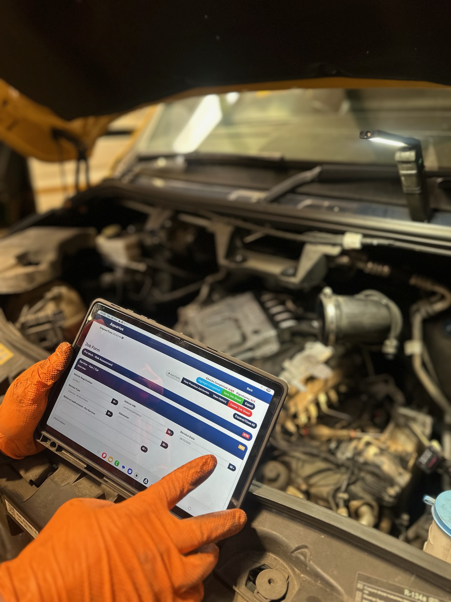 Smarter Workshop Management with Aquarius IT